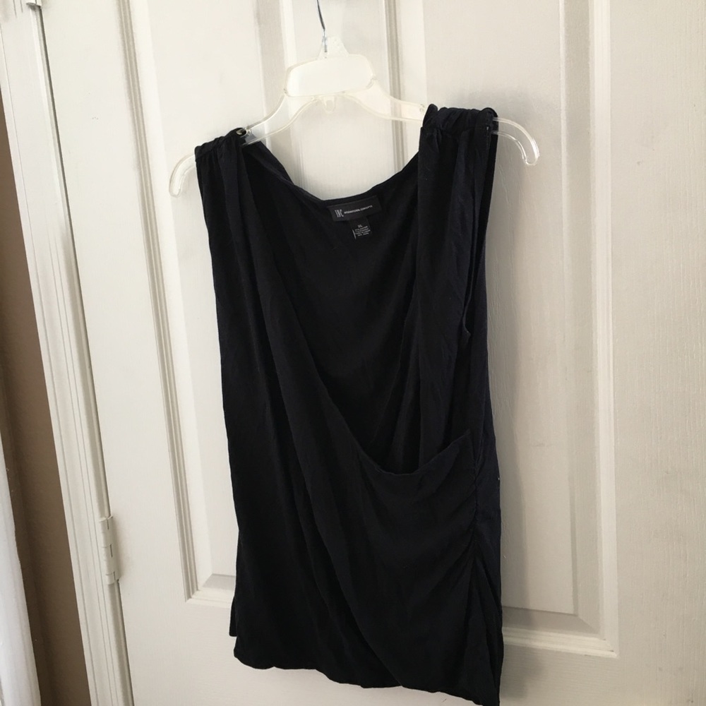 FINAL MARKDOWN Ladies inc draped front top xl
